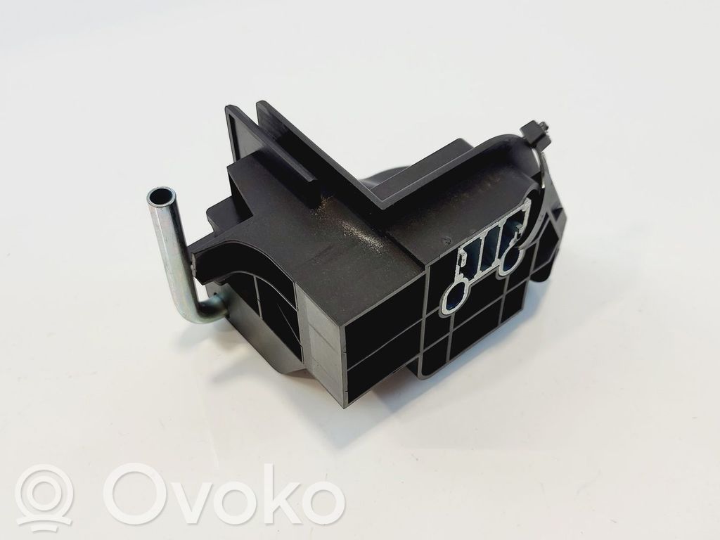BMW 5 G30 G31 G38 Inne elementy wykończenia bagażnika 