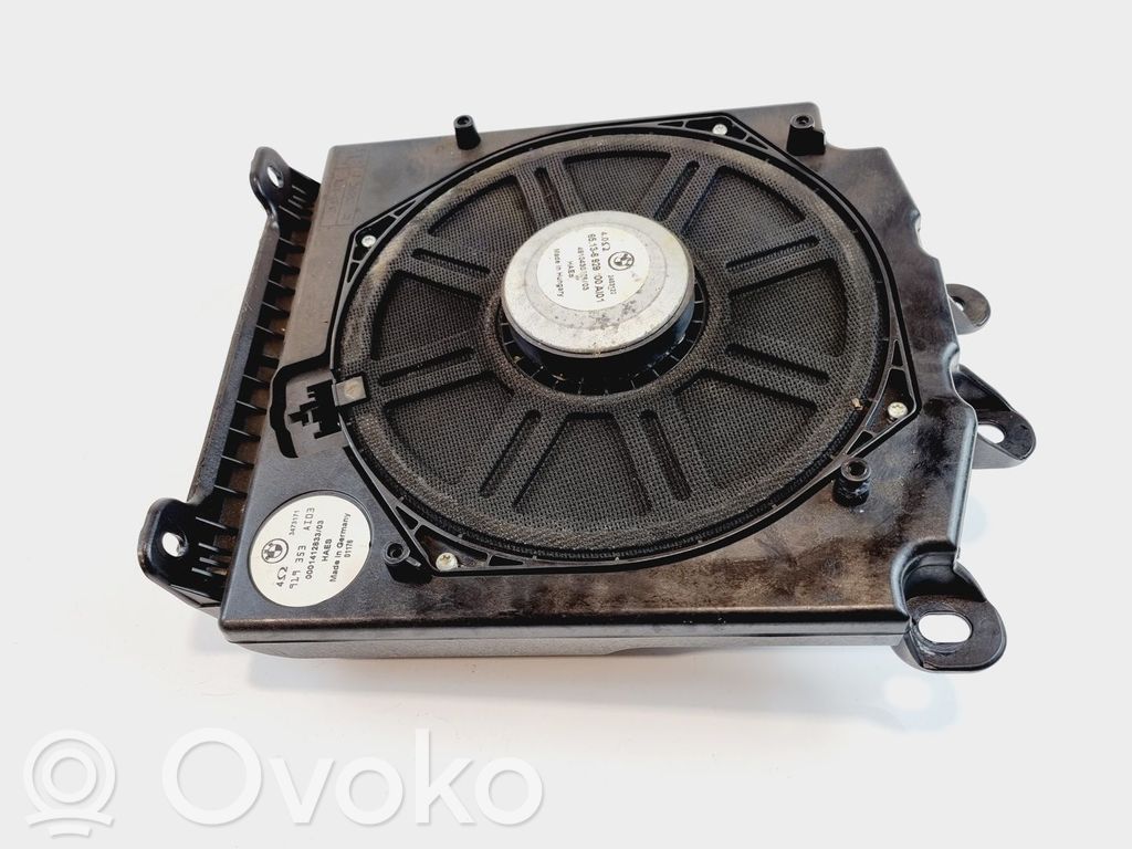 BMW 5 E60 E61 Subwoofer 