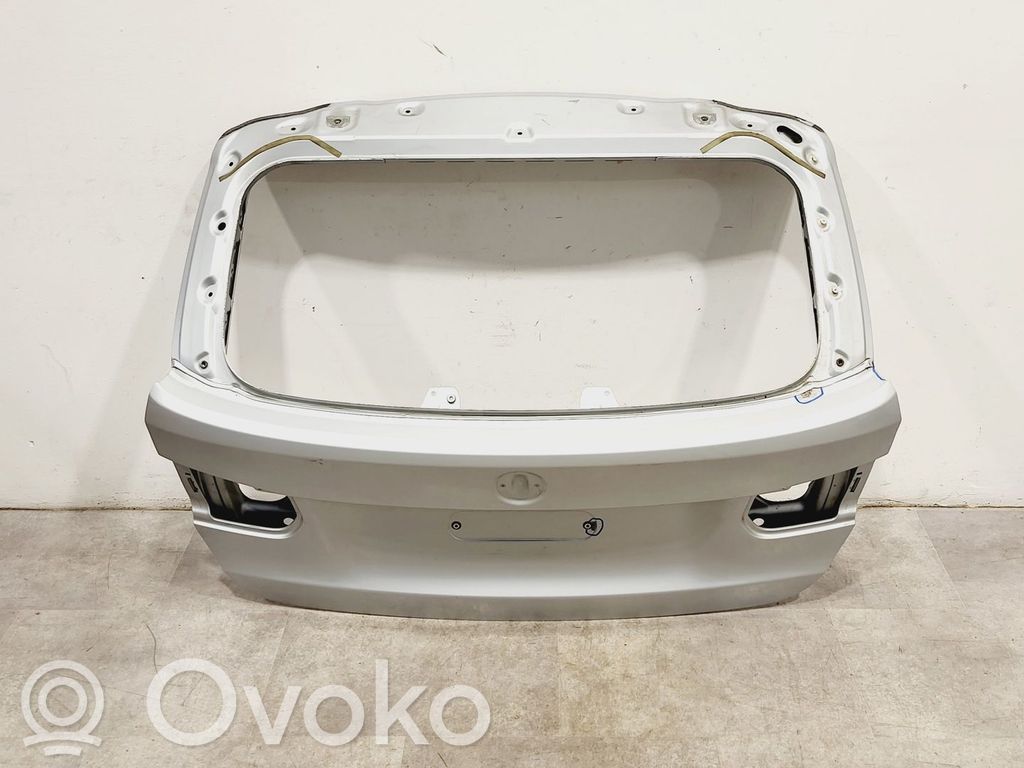 BMW 3 F30 F35 F31 Galinis dangtis (bagažinės) 
