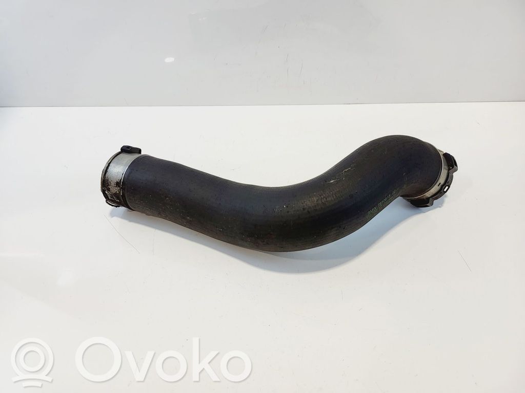 BMW 5 F10 F11 Furtun/conductă intercooler