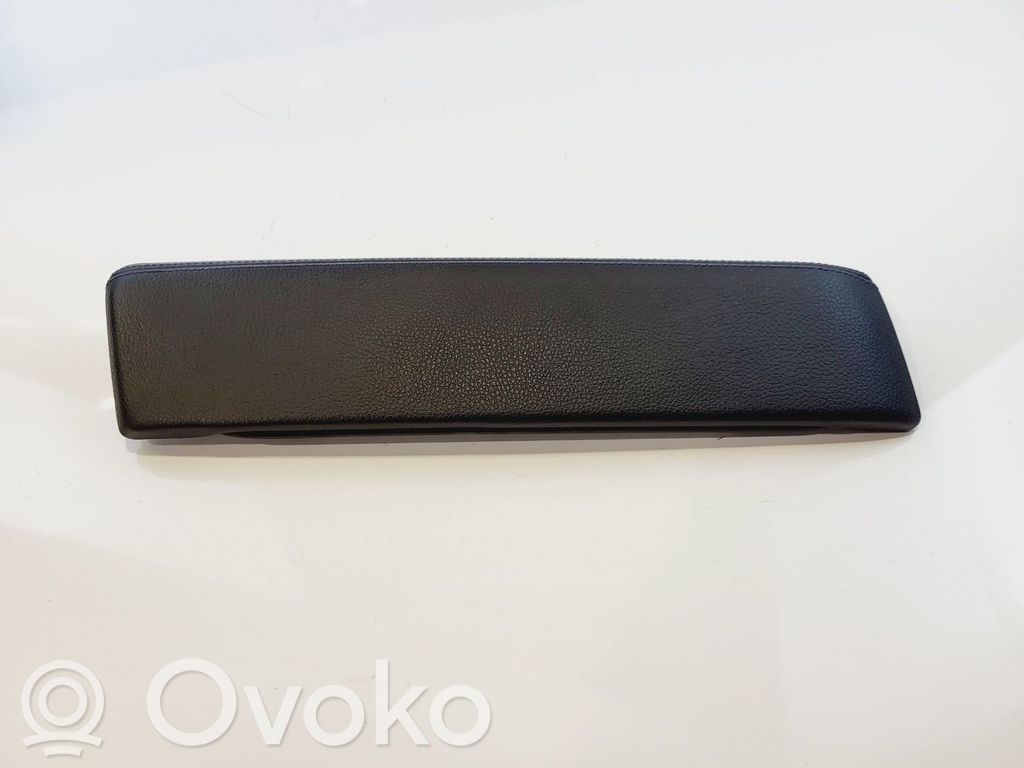 BMW 5 G30 G31 G38 Reposabrazos 