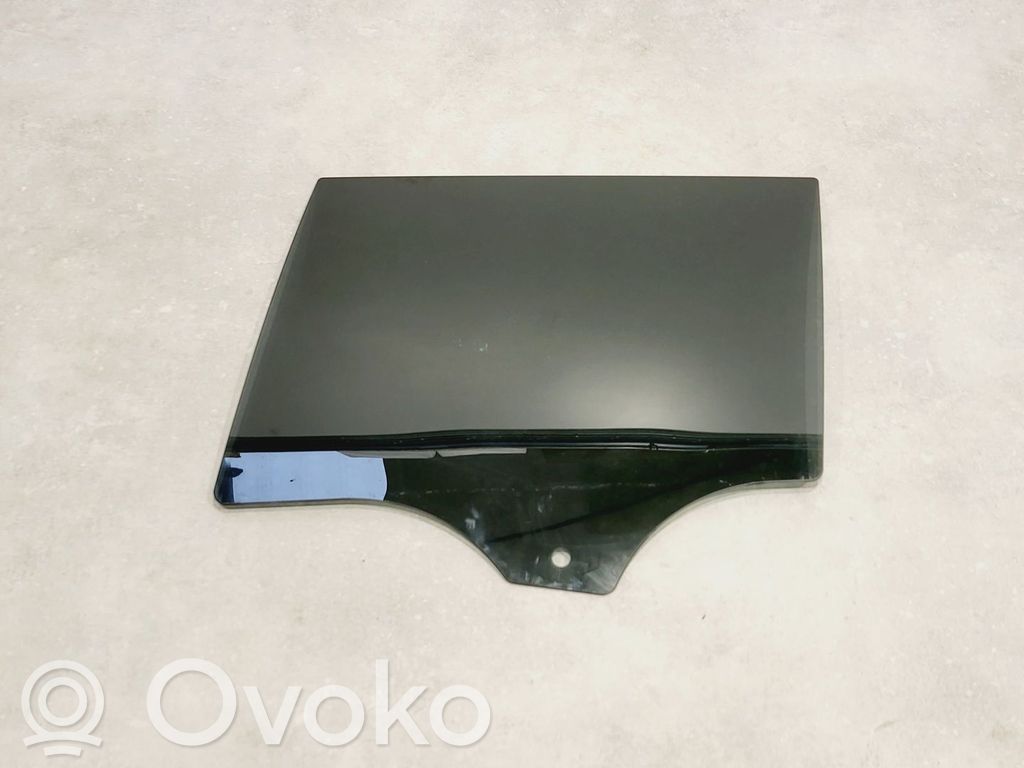BMW 5 G30 G31 G38 Szyba karoseryjna tylna 
