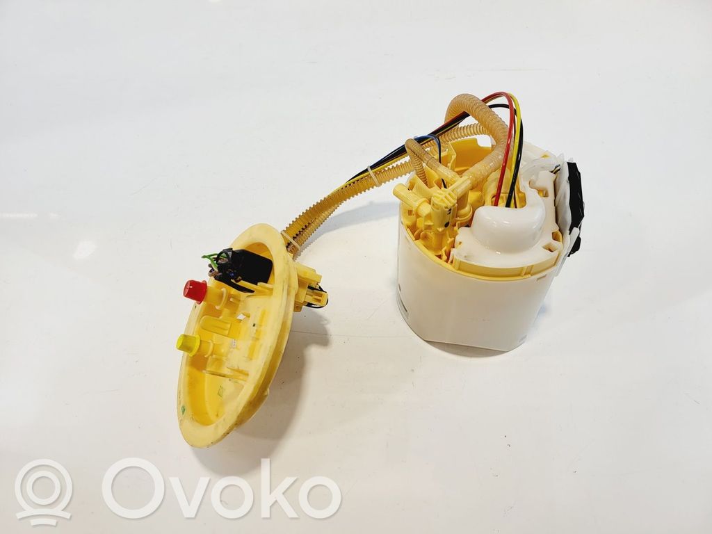 BMW 5 G30 G31 G38 Pompa carburante immersa