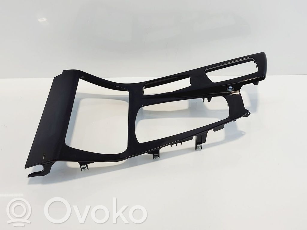 BMW 5 F10 F11 Tunel środkowy 