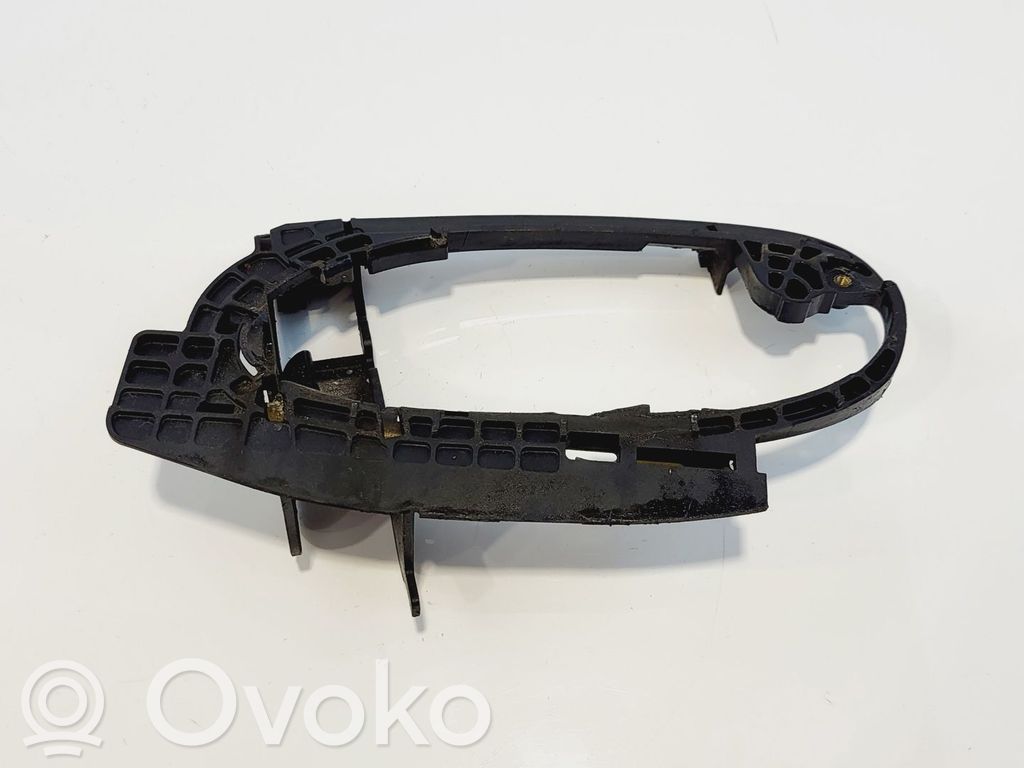 BMW 7 E65 E66 Klamka/wspornik zewnętrzny drzwi tylnych 