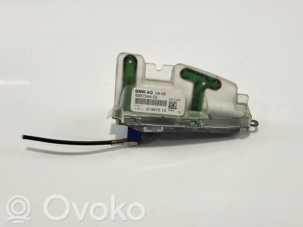 BMW 5 E60 E61 Radion antenni 