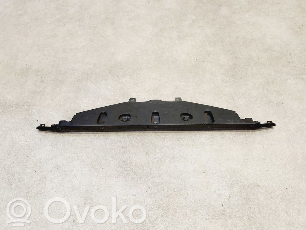 BMW 5 F10 F11 Altra parte del vano motore 