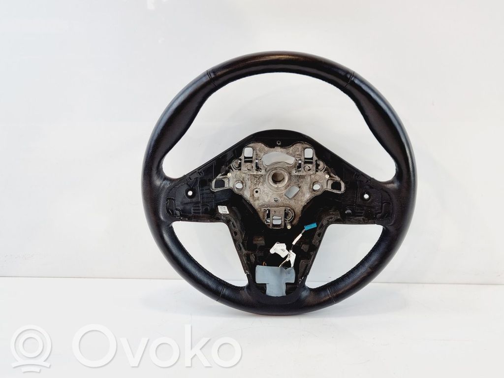 BMW 2 F45 Volan 