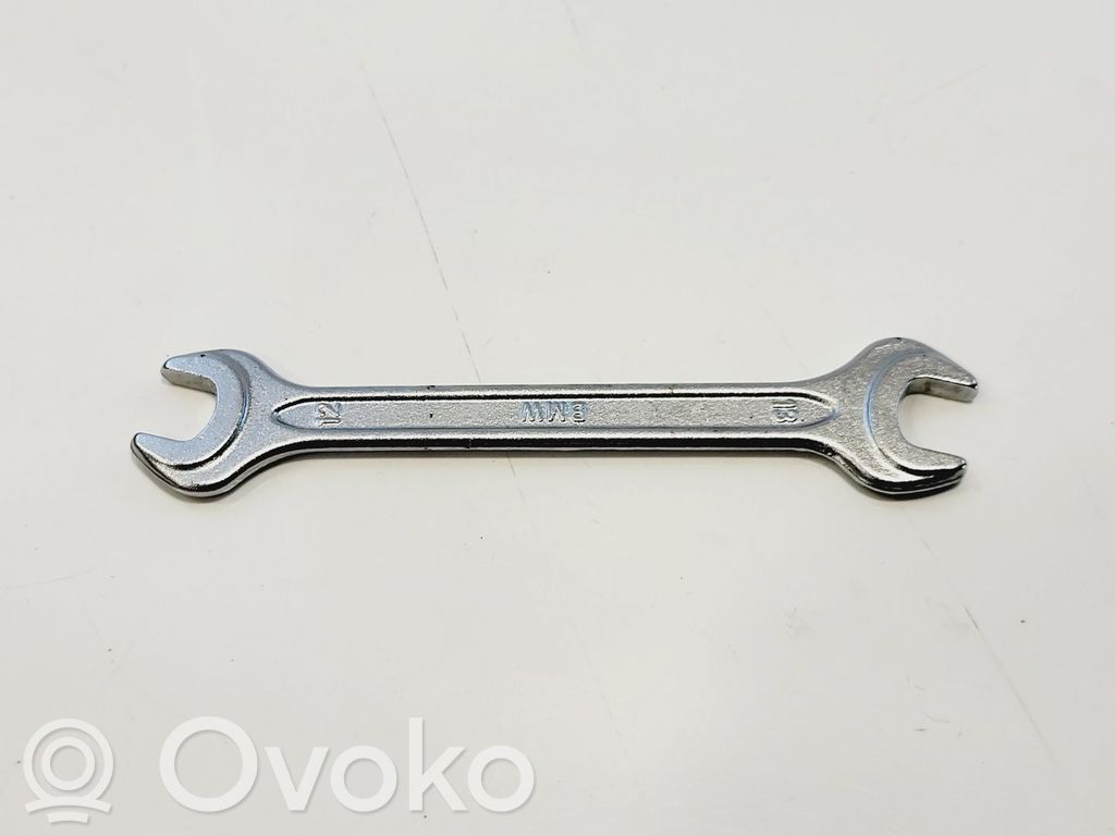 BMW 3 E46 Tool set 