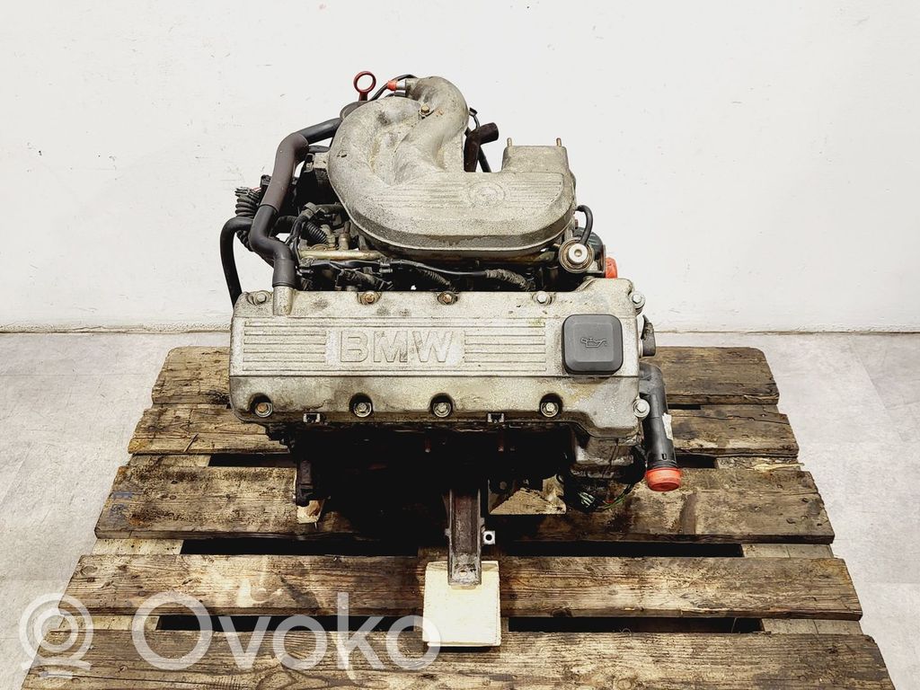BMW 3 E36 Dzinēja komplekts 