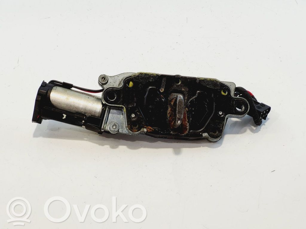 Motor de cierre de puerta trasera   51247233909,51247233909