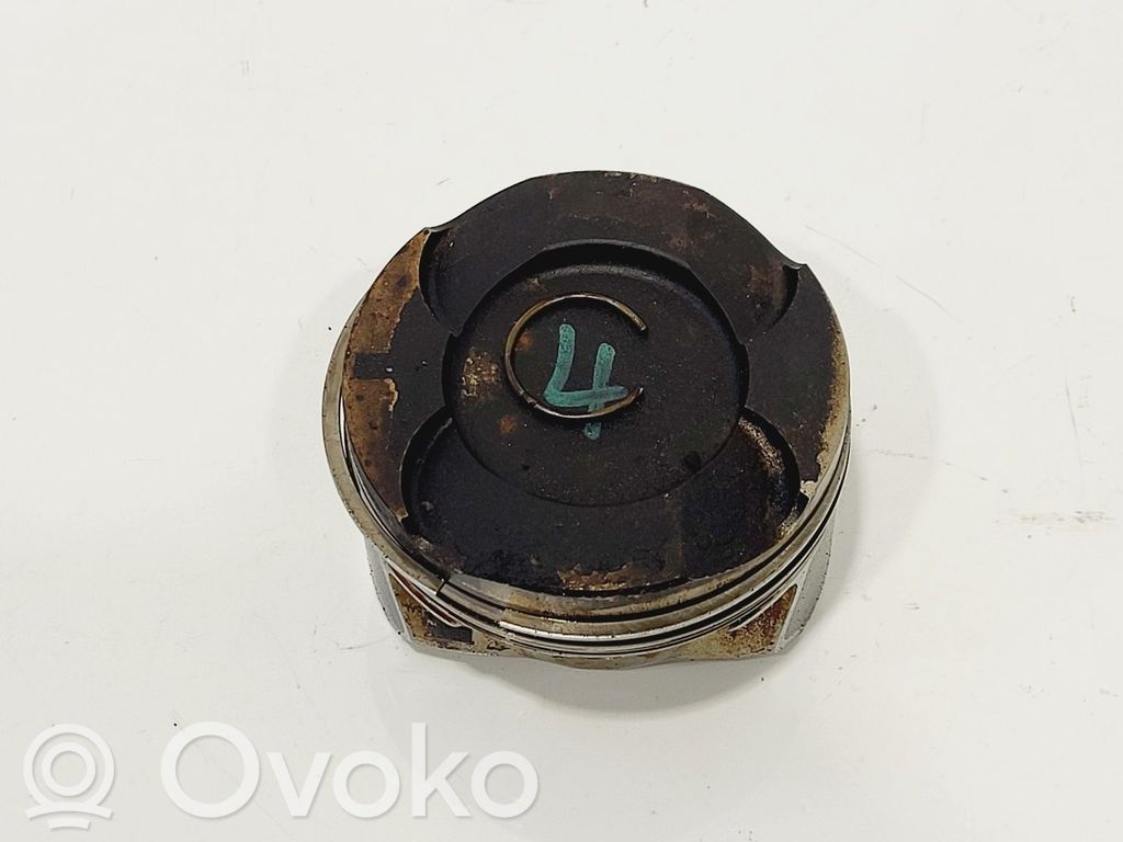 BMW 1 F20 F21 Piston 