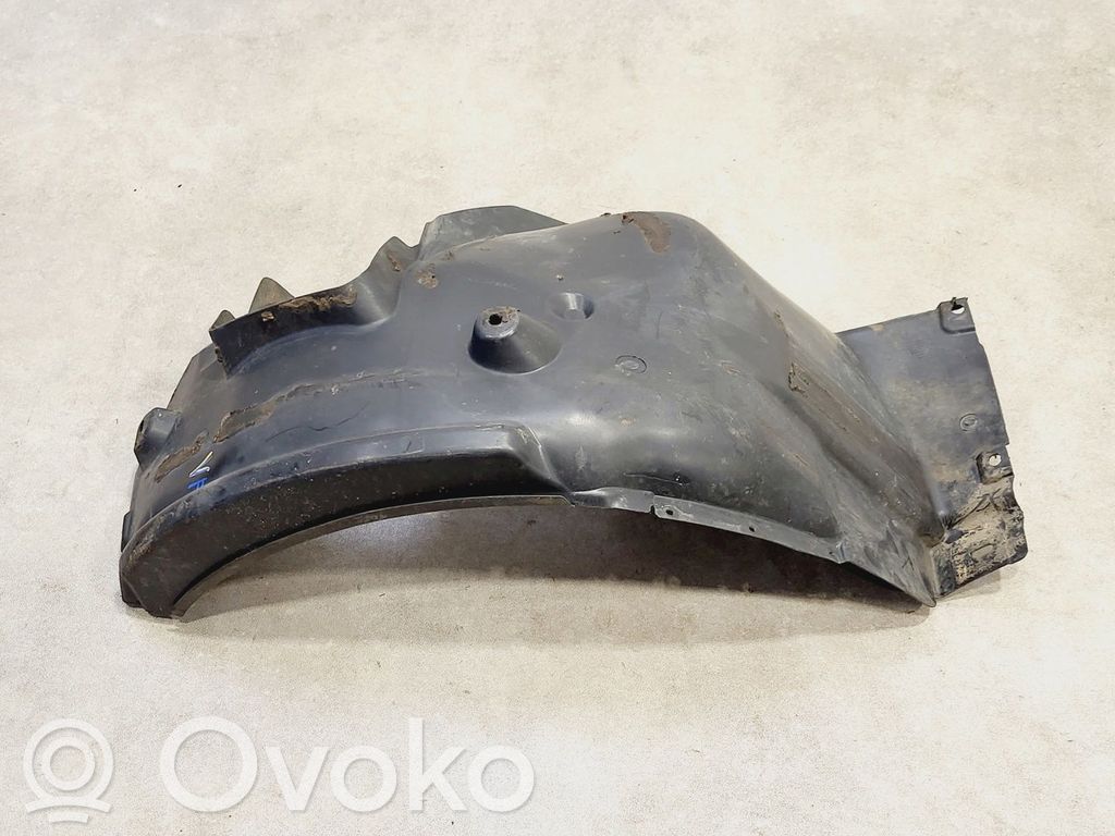 BMW 1 E81 E87 Rivestimento paraspruzzi passaruota anteriore