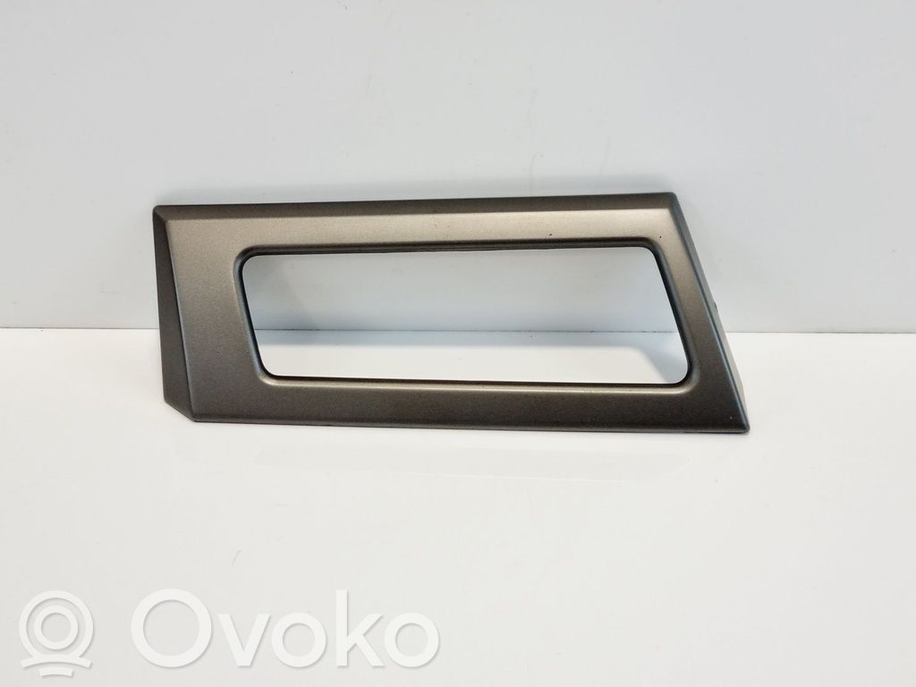 BMW 5 E60 E61 Dashboard side end trim 