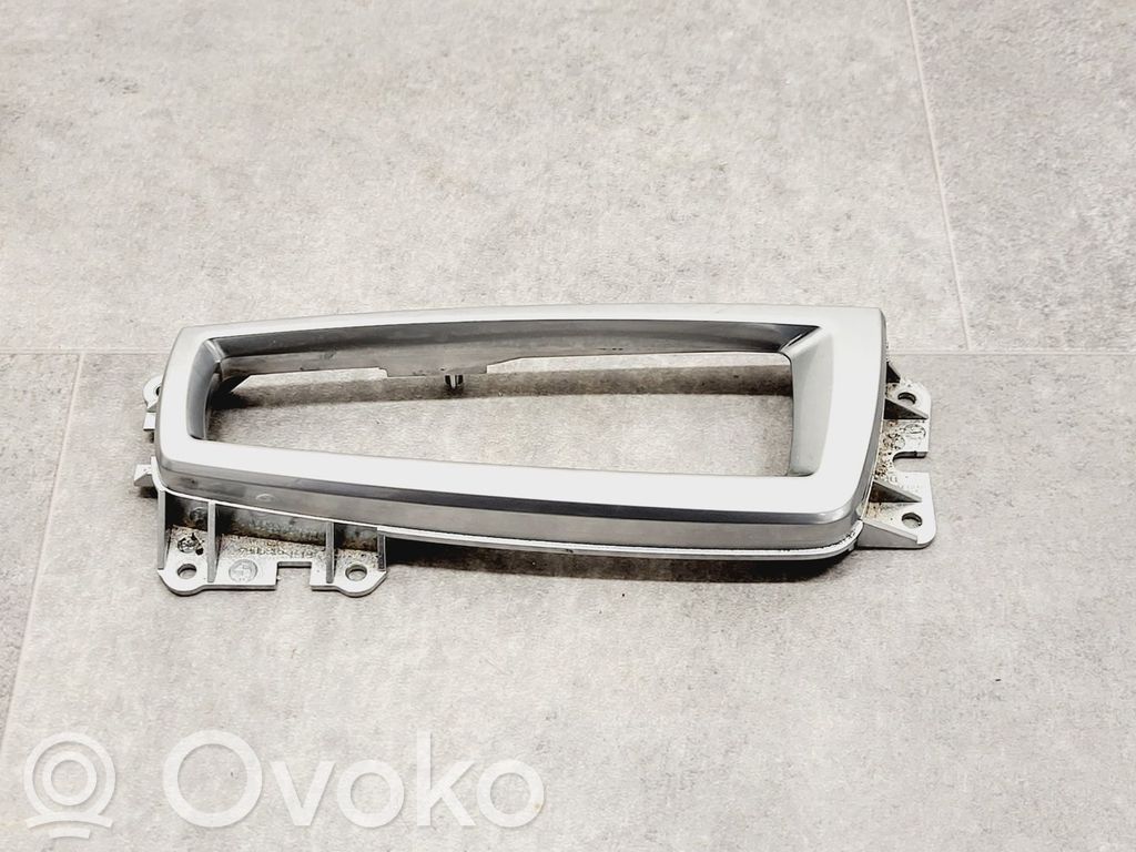 BMW 5 F10 F11 Ramka drążka zmiany biegów 