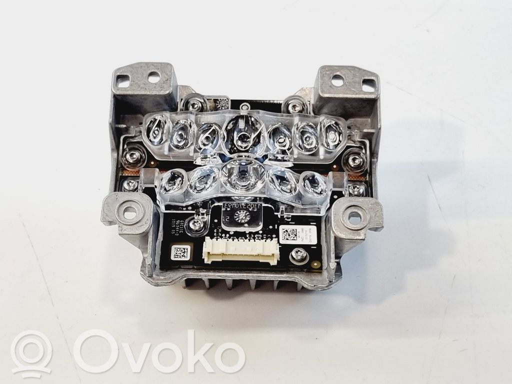 BMW 2 F45 Lampa przednia 