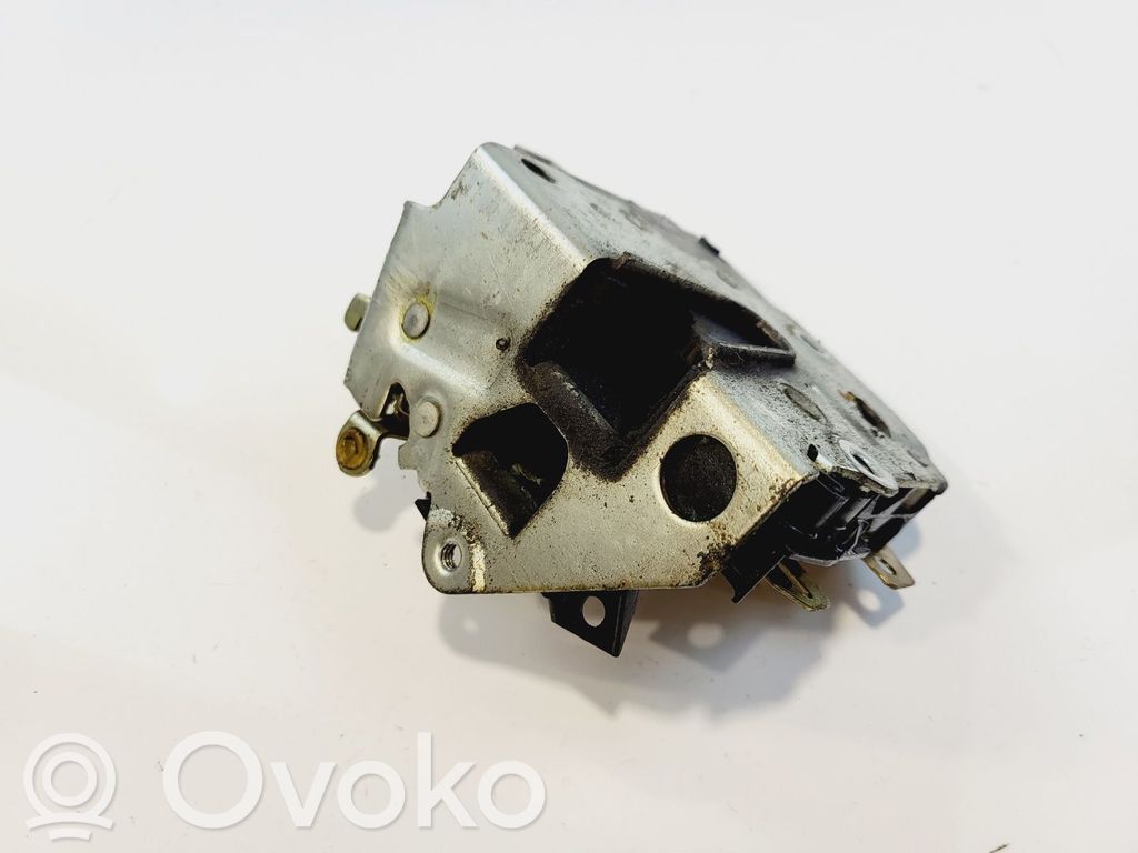 BMW 3 E36 Front door lock 