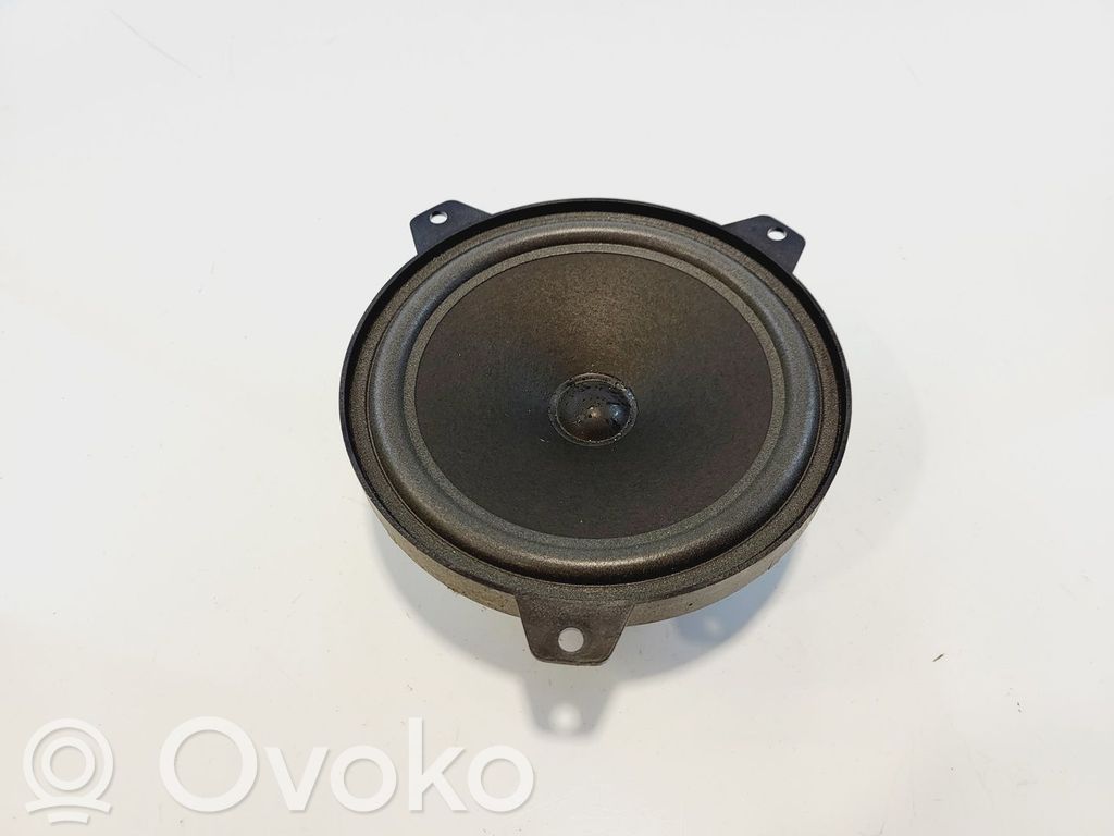 Altavoz de la puerta trasera   65138368233,65138368233