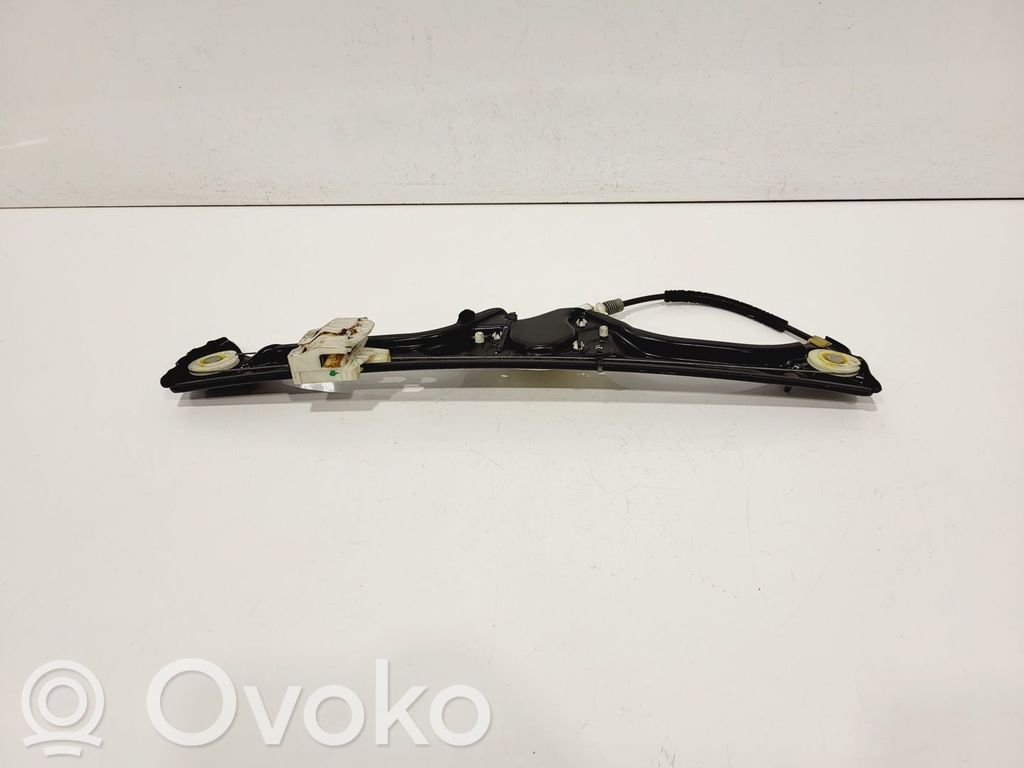 BMW X5 E70 Meccanismo di sollevamento del finestrino posteriore senza motorino 