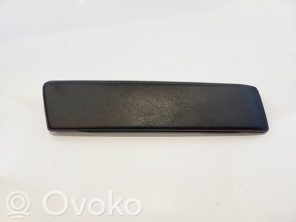 BMW 5 G30 G31 G38 Reposabrazos 