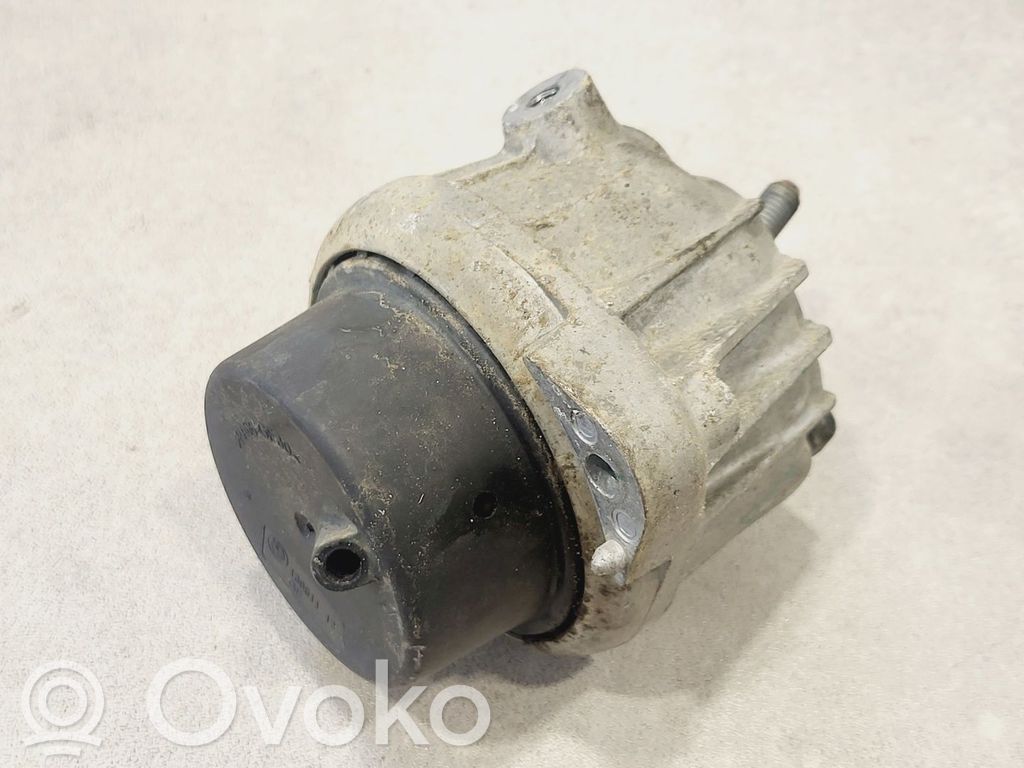Engine mount bracket   22116773247,22116773247