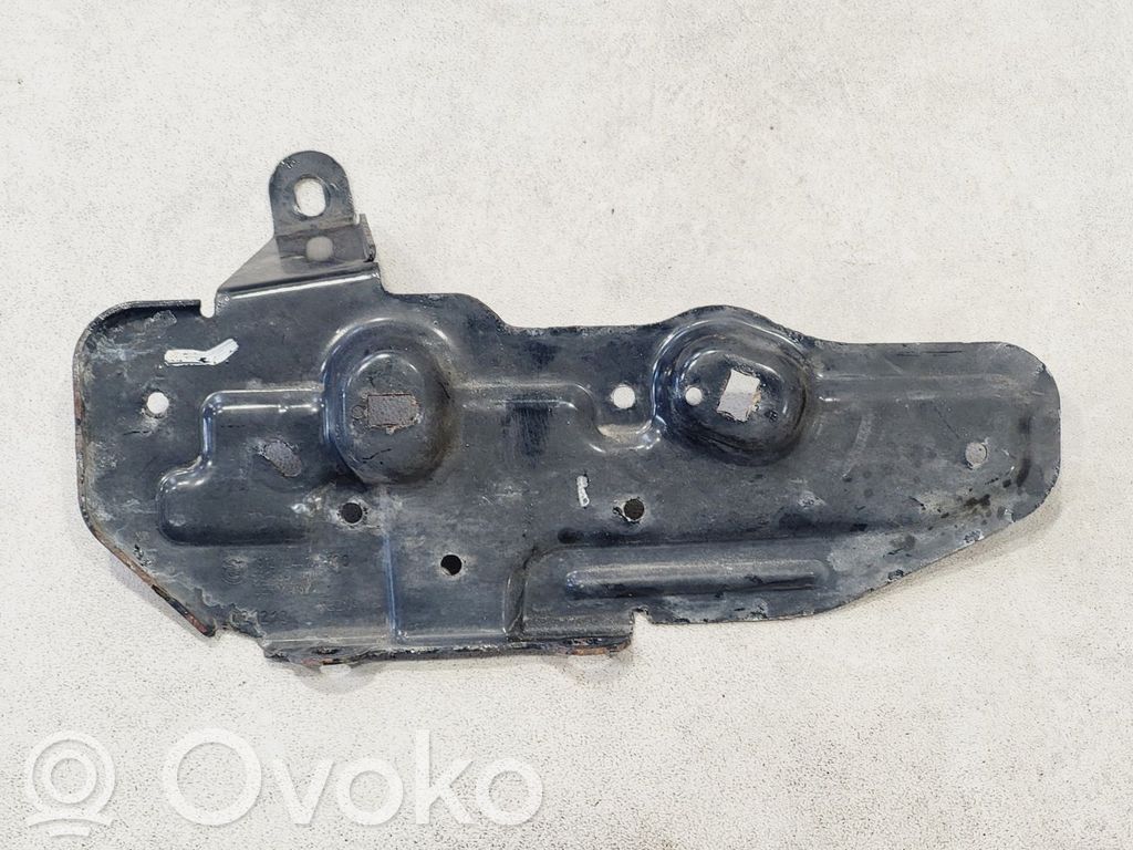 BMW 3 F30 F35 F31 Staffa di fissaggio del serbatoio del carburante