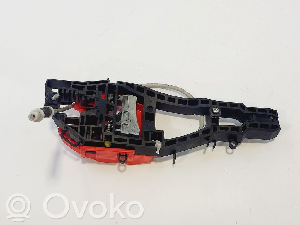 BMW 3 F30 F35 F31 Klamka/wspornik zewnętrzny drzwi przednich 
