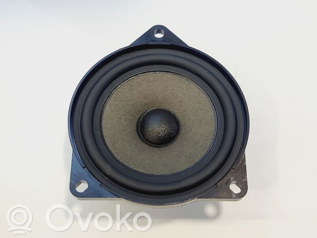 BMW 2 F45 Etuoven kaiutin 