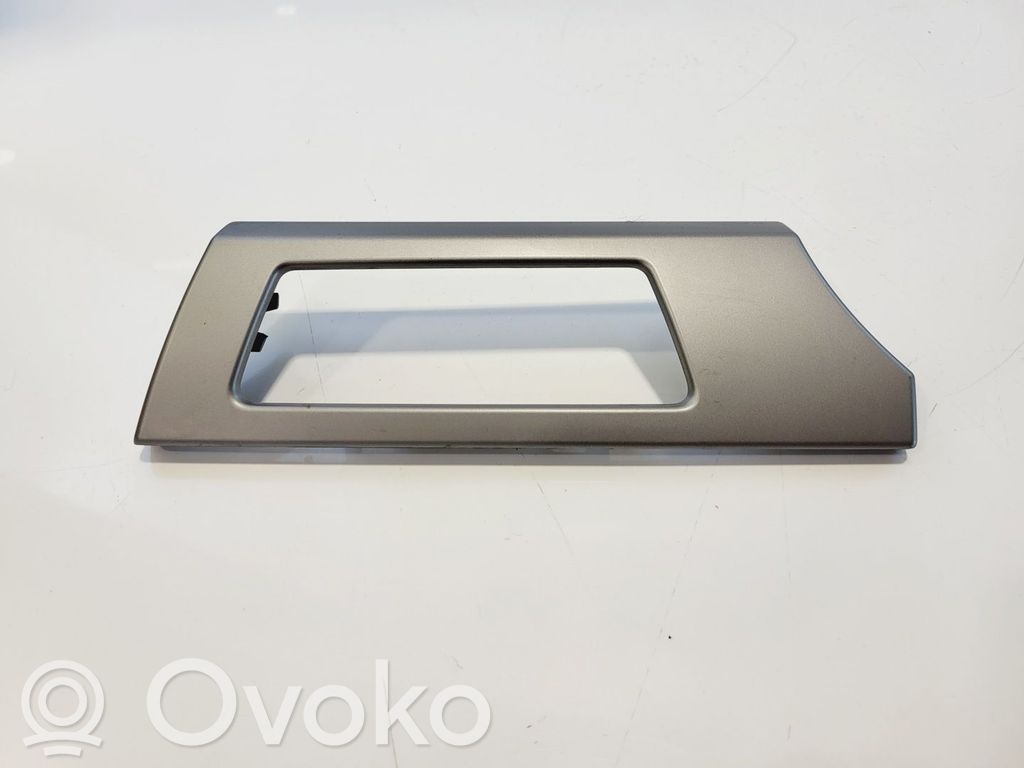 BMW 3 E90 E91 Dashboard side end trim 