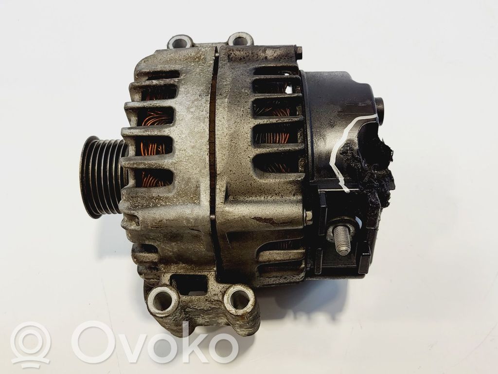 BMW 5 F10 F11 Ģenerators 