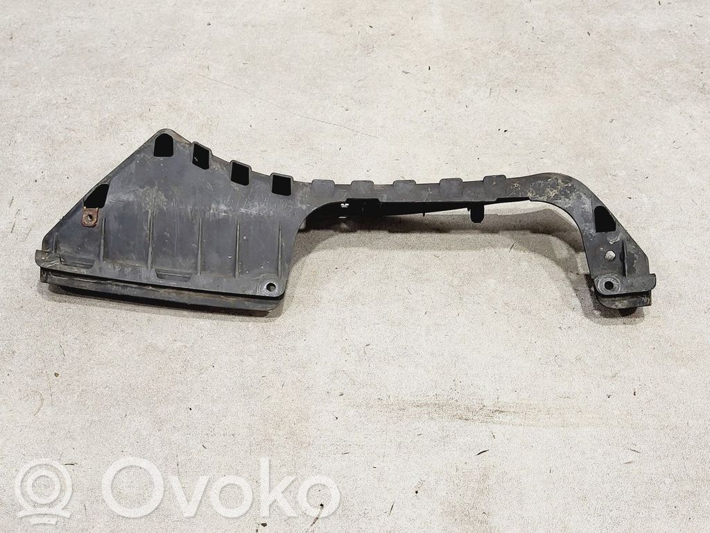 BMW 5 E60 E61 Center/middle under tray cover 
