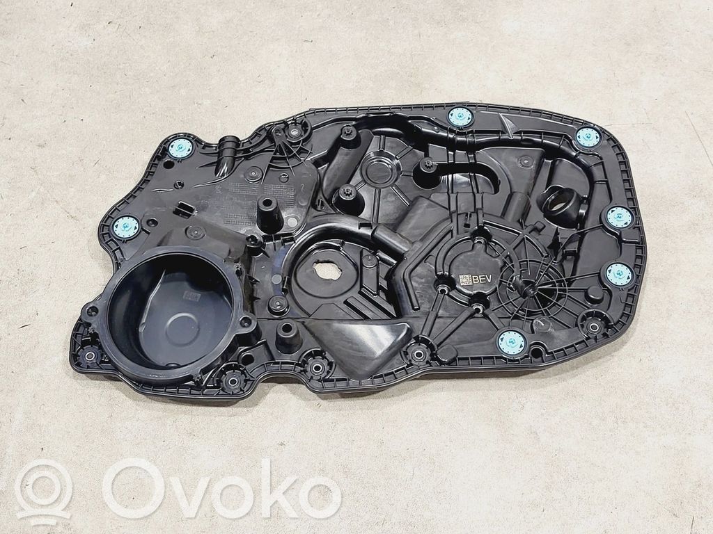 BMW i4 Inne elementy wykończeniowe drzwi przednich 