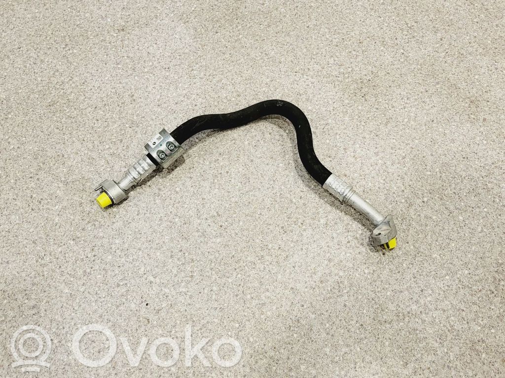 BMW iX2 (U10) Przewód / Wąż podciśnienia 
