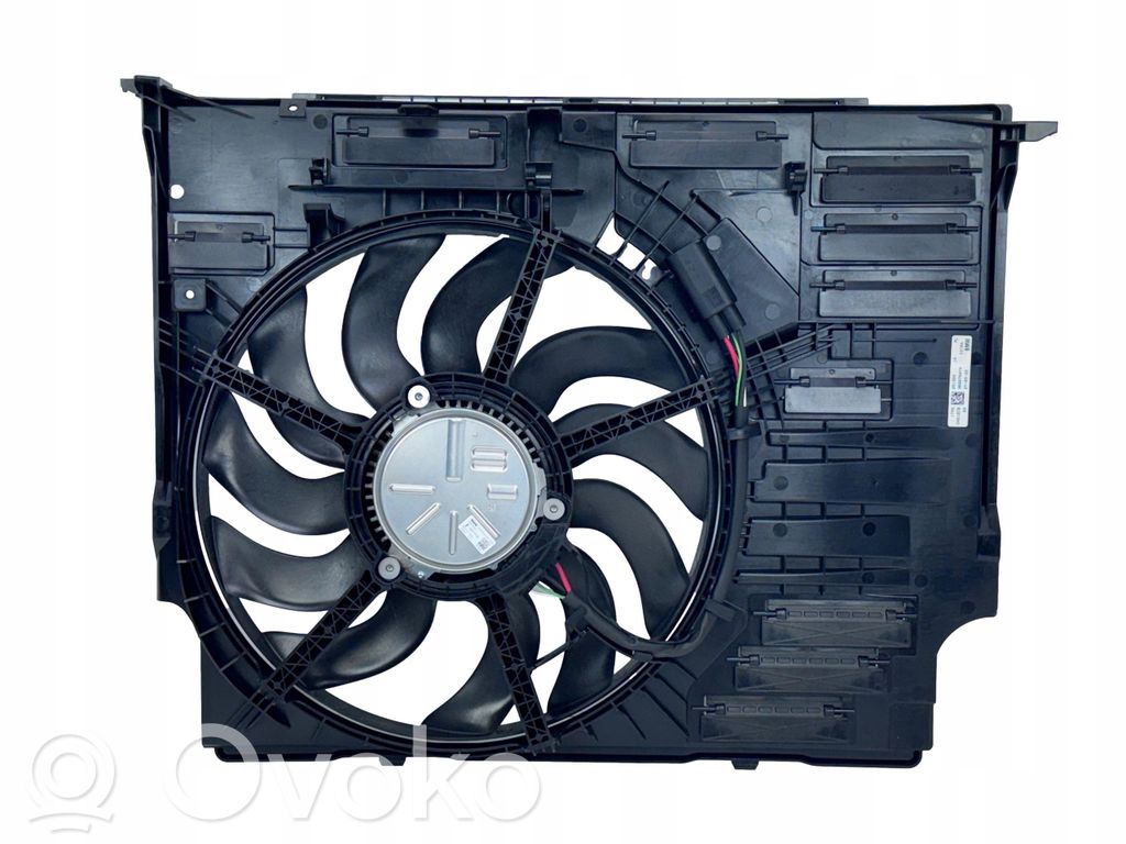 BMW 2 Active Tourer U06 Elektrisks radiatoru ventilators 