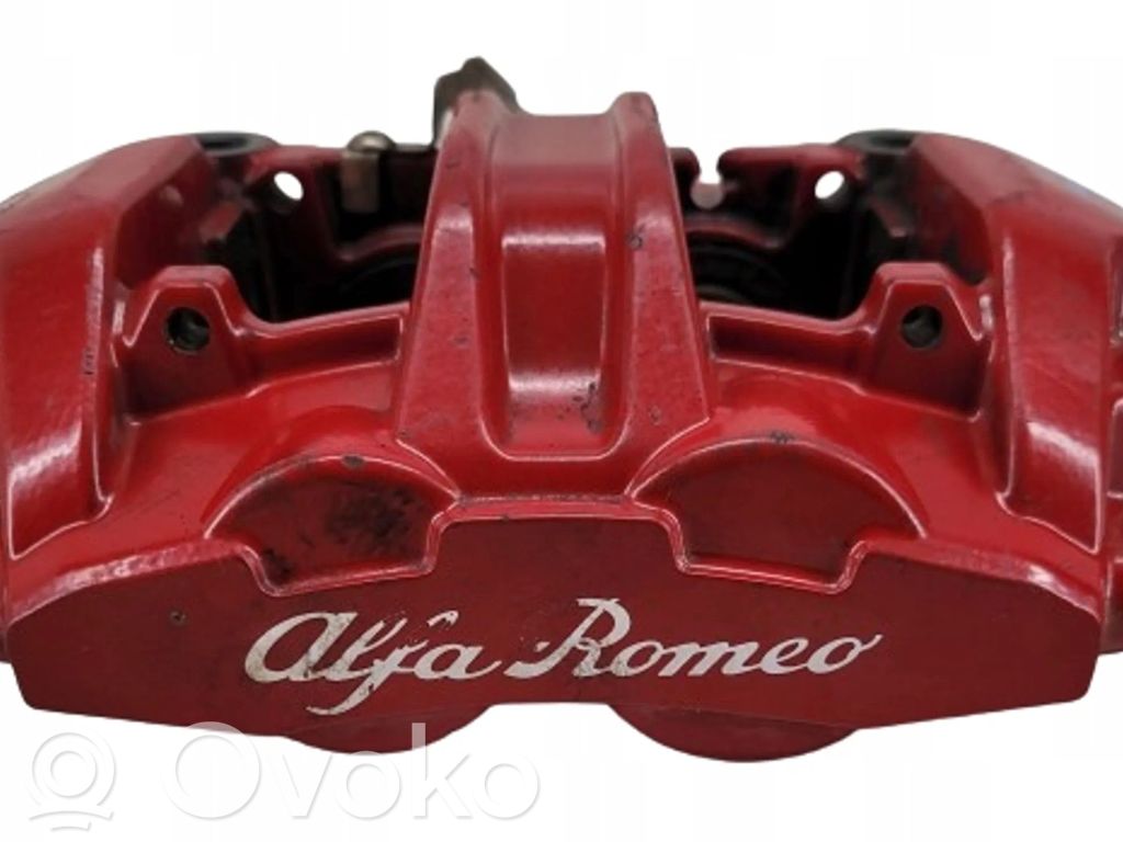 Alfa Romeo Giulia Etujarrusatula 