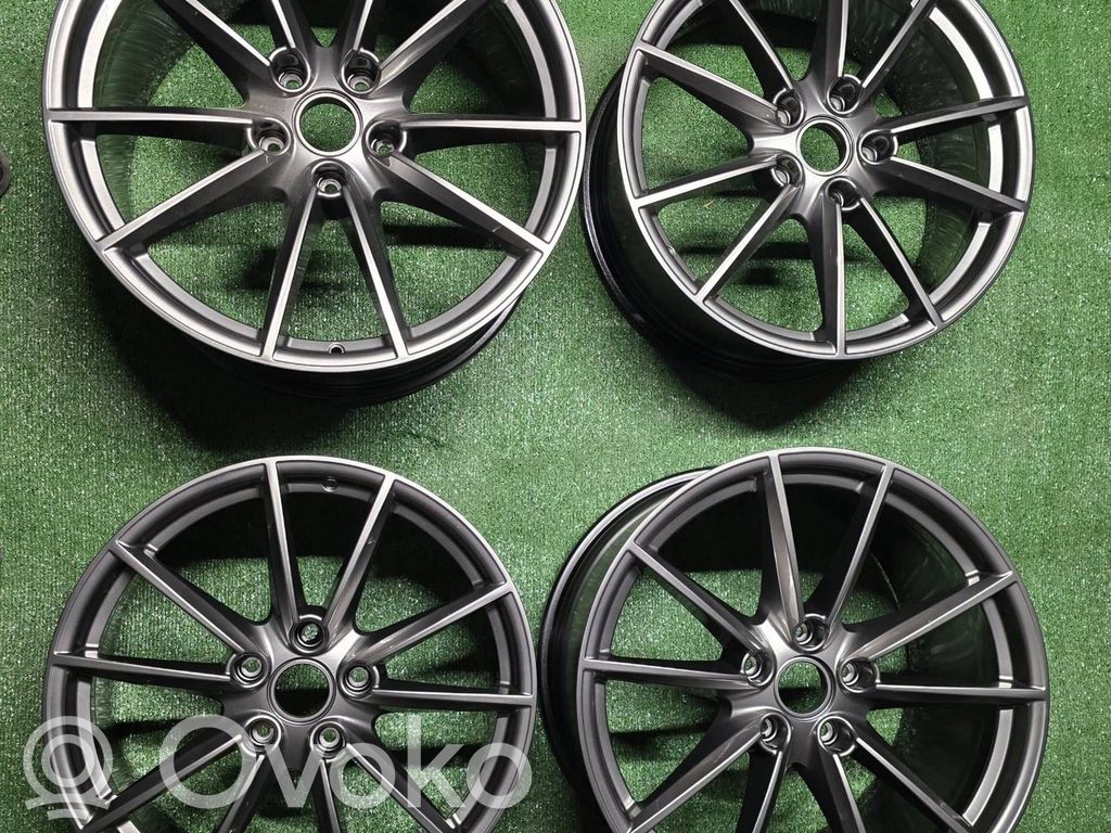 Porsche 911 992 Felgi aluminiowe R20 