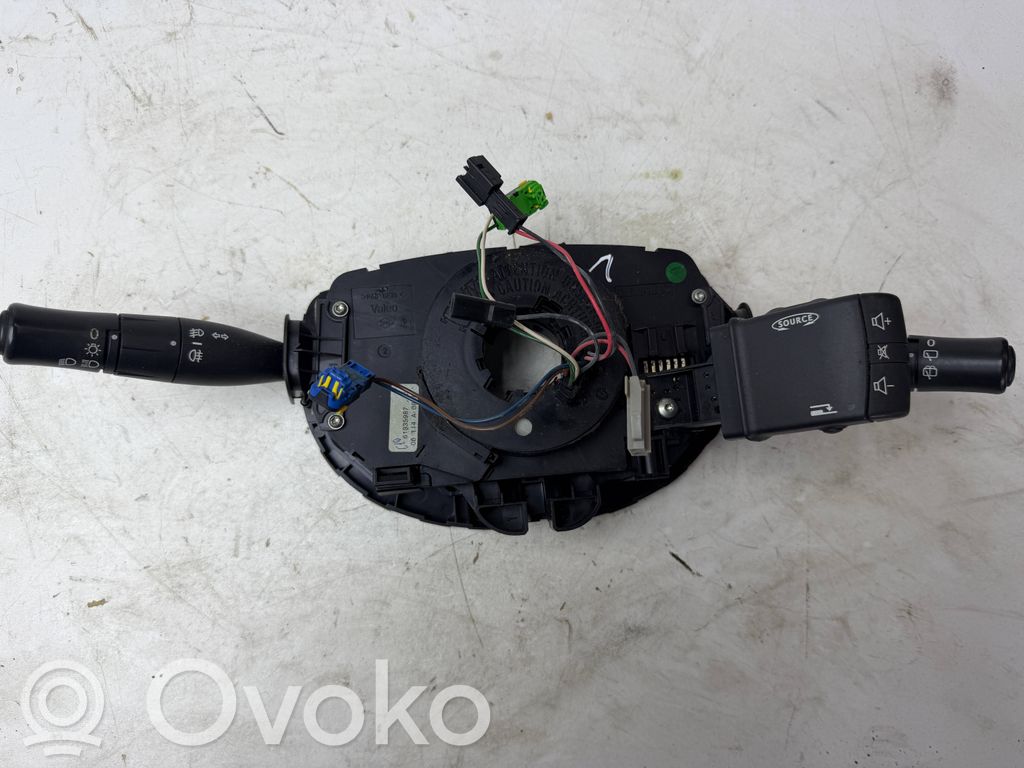 Renault Megane II Interruptor/palanca de limpiador de luz de giro 