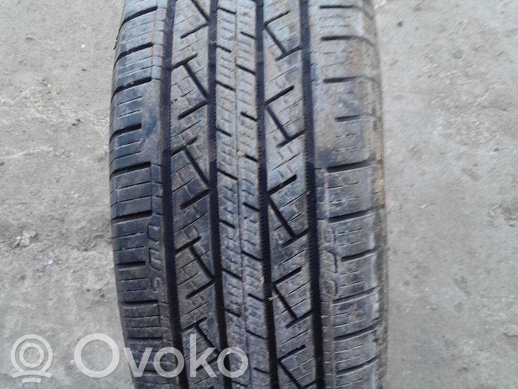 Neumático de verano R18