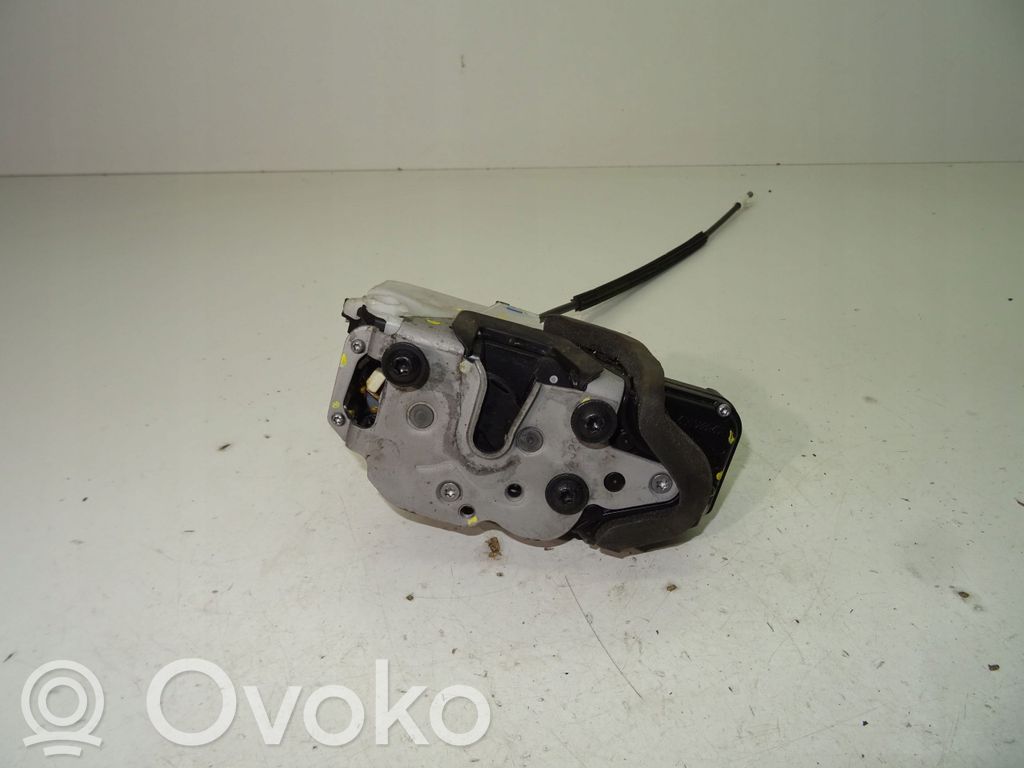 Opel Insignia A Etuoven lukko 
