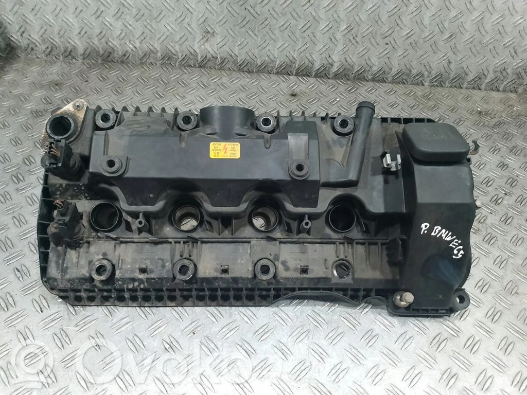 BMW 7 E65 E66 Vārstu vāks 