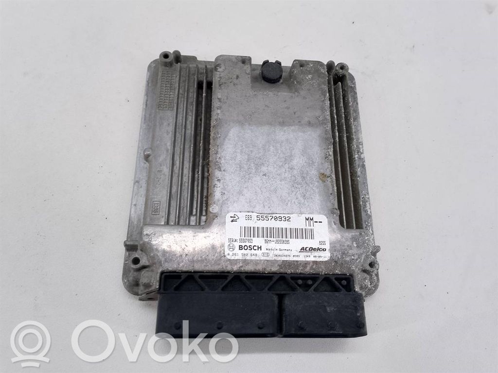 Opel Insignia A Engine control unit/module ECU 