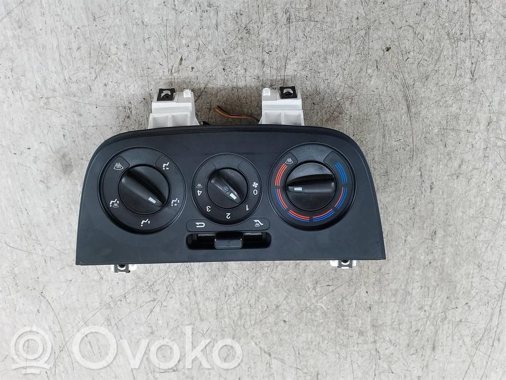 Fiat Fiorino Climate control/heater control trim 