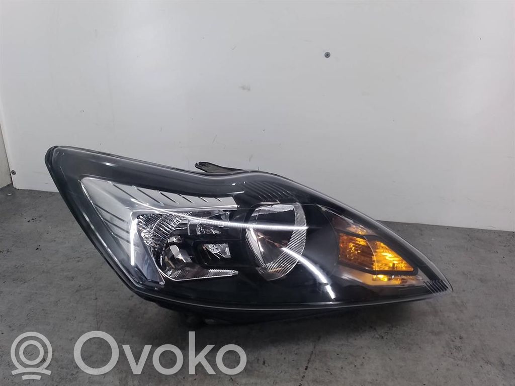 Headlight/headlamp   20B483