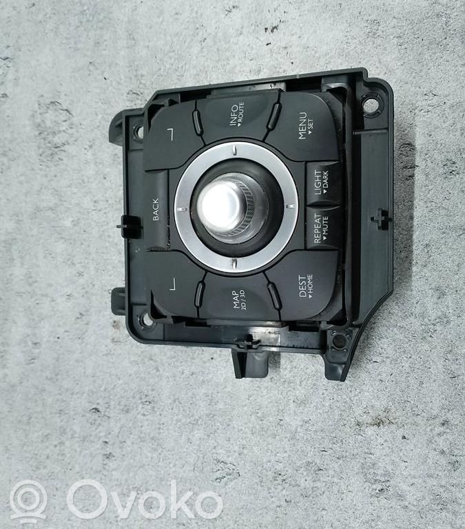Renault Megane III Head unit multimedia control 