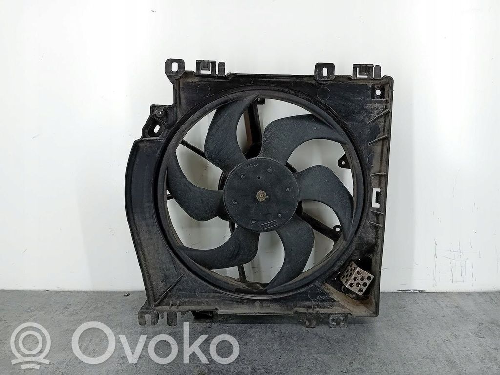 Renault Clio III Electric radiator cooling fan 