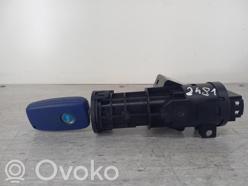 Fiat Stilo Užvedimo spynelė 