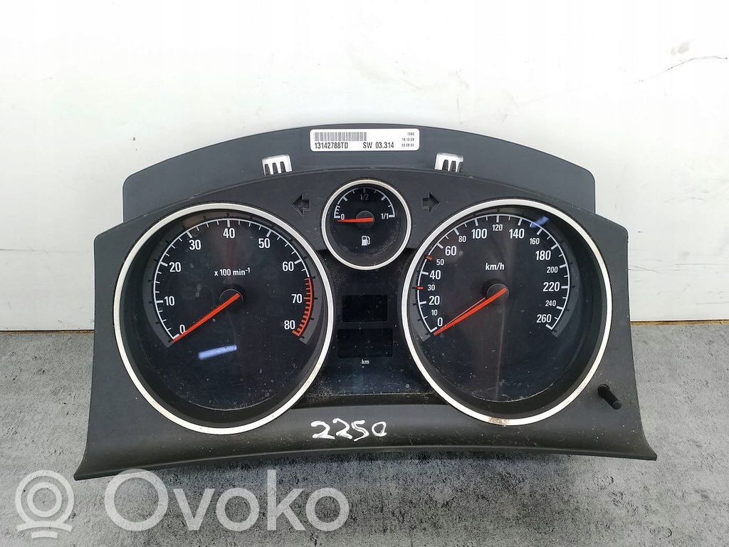 Licznik / Prędkościomierz   13142788TD