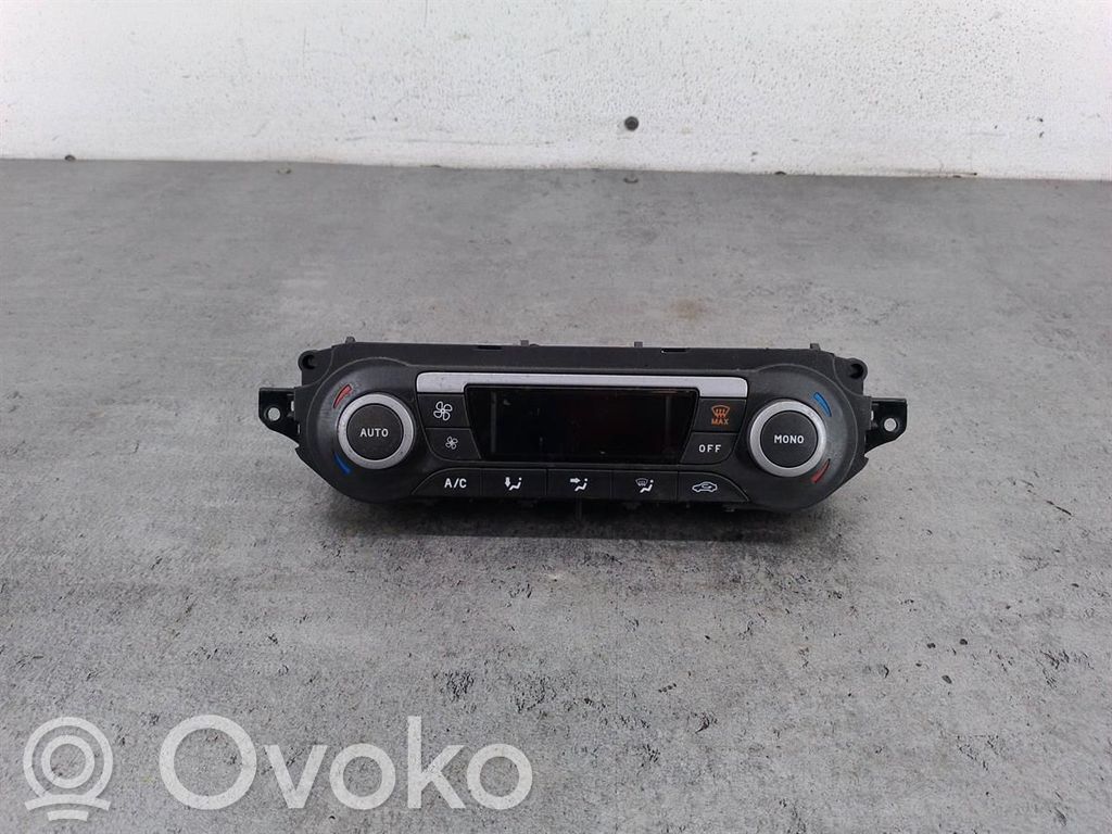 Ford Focus Climate control/heater control trim 