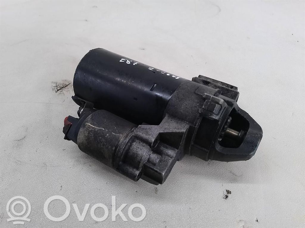 BMW 1 E81 E87 Starter motor 
