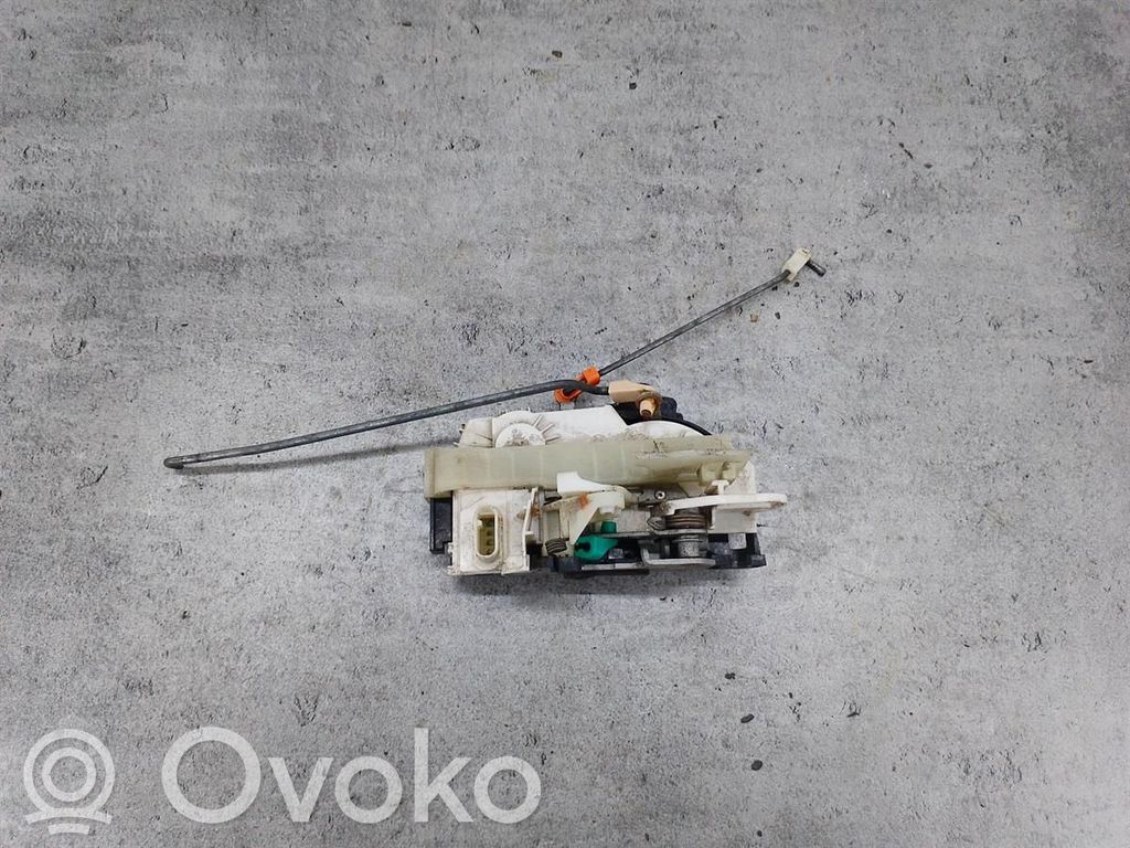 Jeep Patriot Priekinė durų spyna 